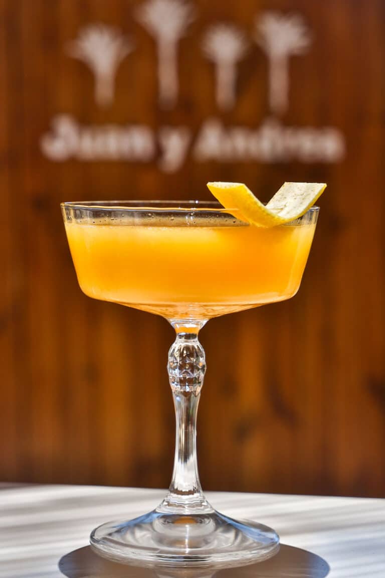 Juan and Andrea's cocktail experience